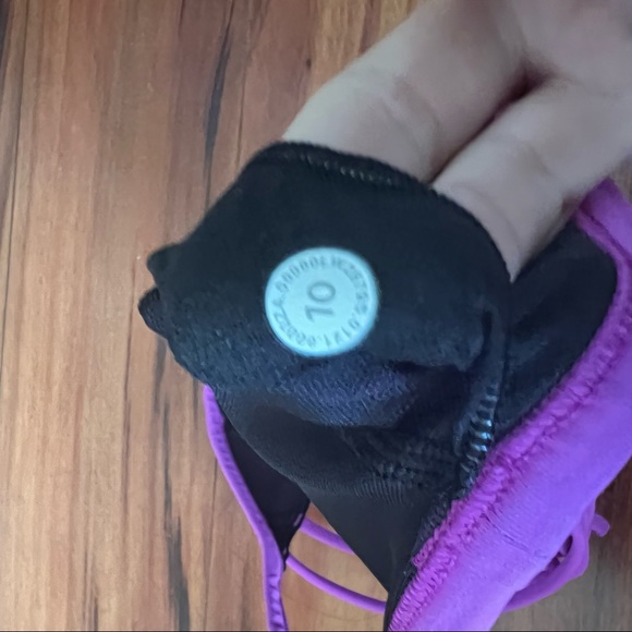 LULULEMON FREE TO BE WILD BRA - Picture 7 of 7